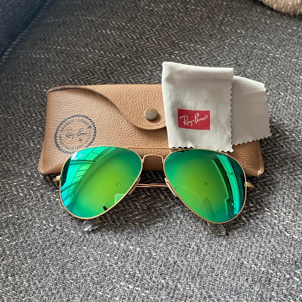 Green & Gold Ray-Ban Aviatiors *Great condition*